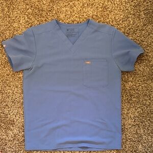 Figs Leon scrub top size S